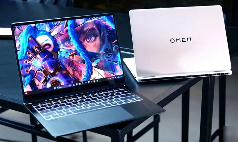 Laptop HP Omen được thiết kế cho game thủ với hiệu năng mạnh mẽ và khả năng xử lý đồ họa cao